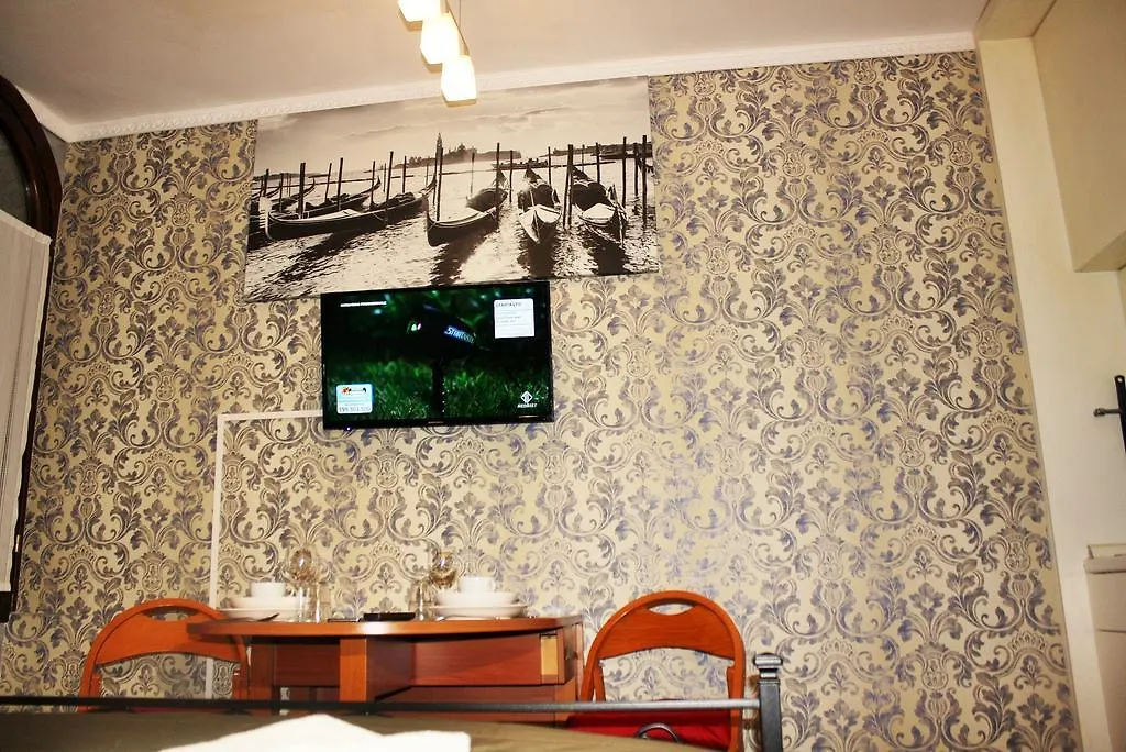 Mario Apartment 3 Venice