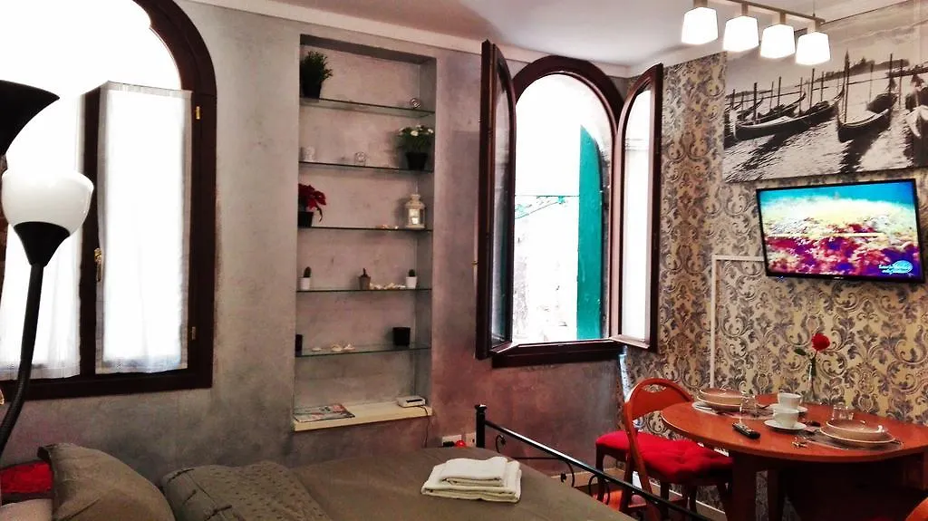 Mario Apartment 3 Venedig