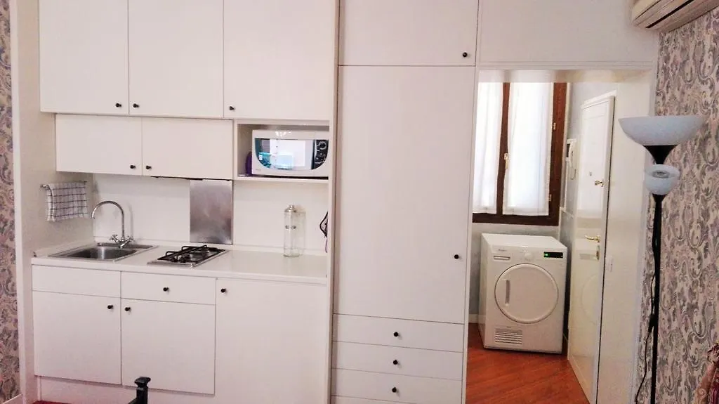 Mario Apartment 3 Venedig